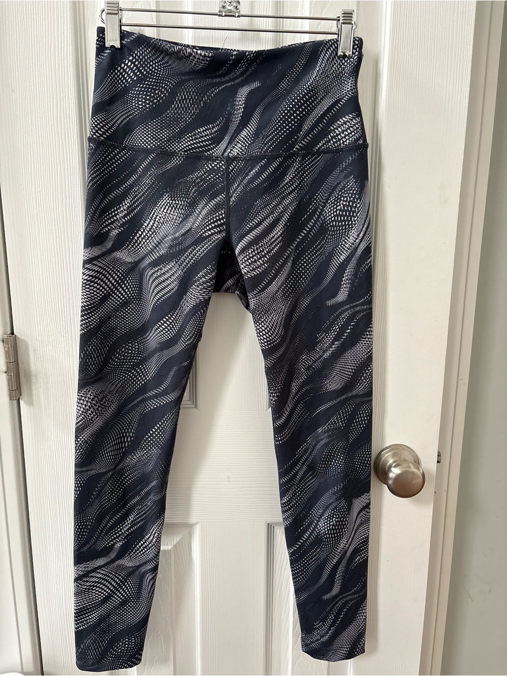 Zella Black Wave-Print Performance Leggings